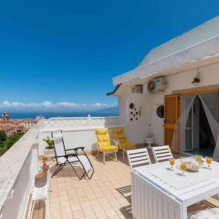 Apartmán La Terrazza Di Zia Pa' Sorrento